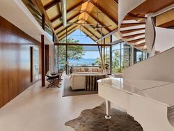 Ocean Drive (D4), Detached #561640651